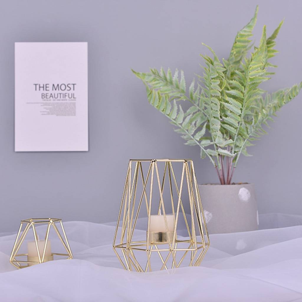 Iron Geometric Candle Holder in Nordic Style Iron Geometric Candle Holder in Nordic Style